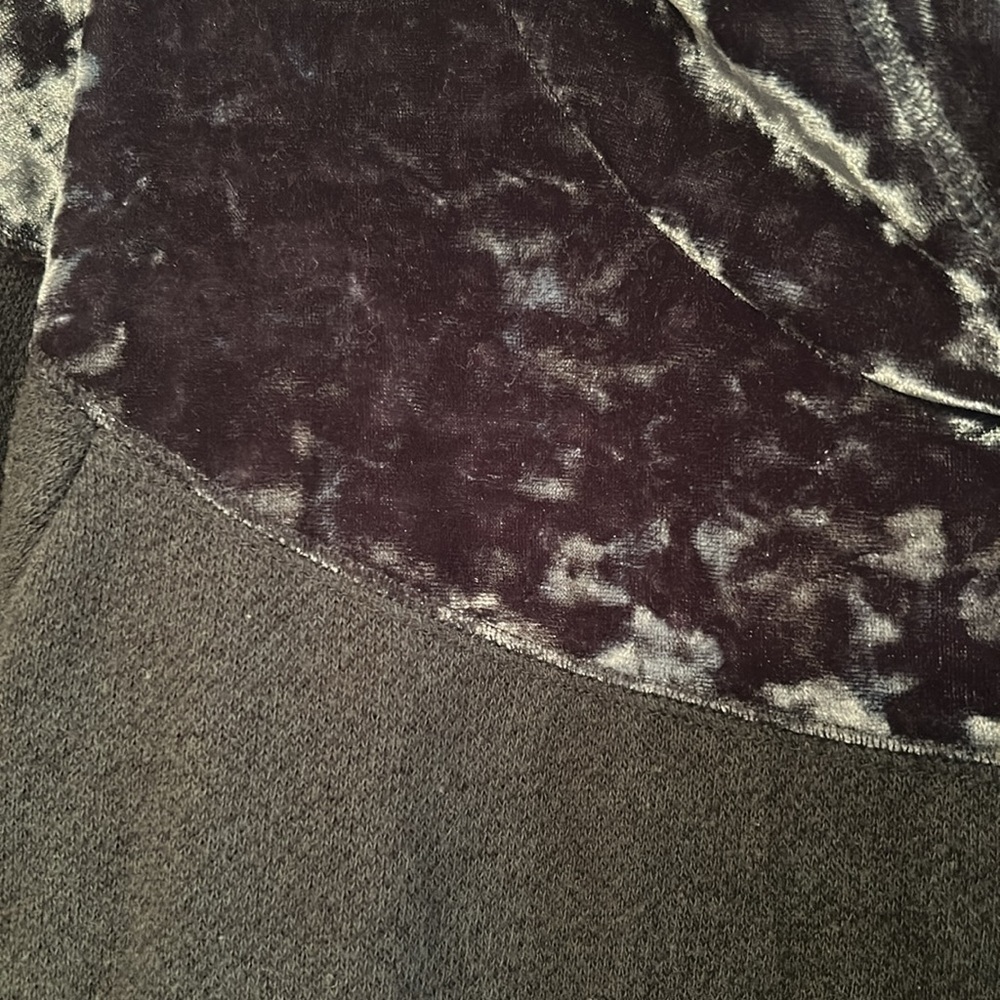 Melrose and Market‎ Green Velvet Yoke Hoodie Size M - Picture 4 of 5